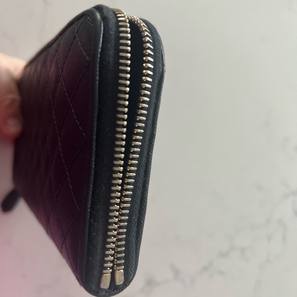 Quilted Prada saffiano leather wallet - Picture 3 of 12